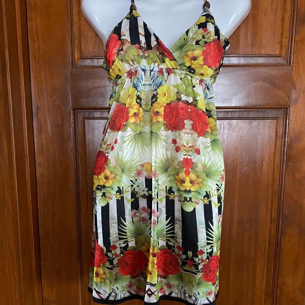 5 Th & Love Halter Dress Floral Print, Med.